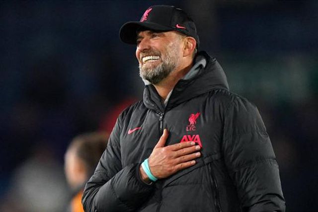 O Liverpool vai mal mas há coisas que ainda ‘enchem’ o olho a Klopp (vídeo)