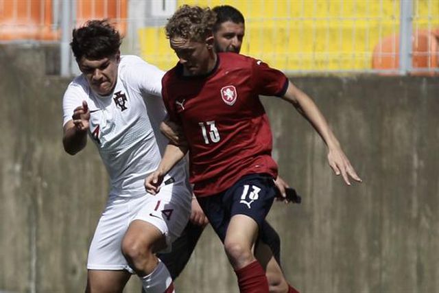Portugal bate Rep. Checa e está no Europeu (veja todos os apurados)