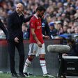 Ten Hag rende-se a Bruno Fernandes: «Os outros jogadores que olhem para ele»