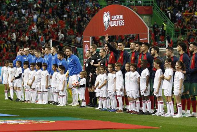 A BOLA DA NOITE analisa vitória da Seleção e Liga (22.00 h) 
