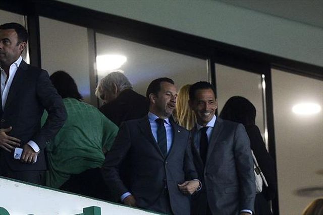 Pedro Proença ao lado de Varandas