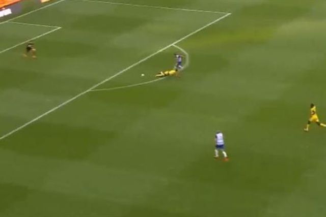 Marcano trava Mangas e é expulso (vídeo)