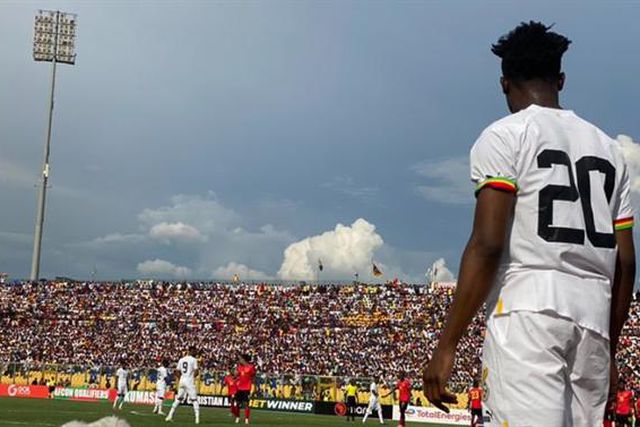 Gana vence Angola com golo ao cair do pano (vídeo)
