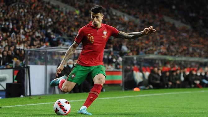 Às três tabelas: Cancelo coloca Portugal na frente (vídeo)