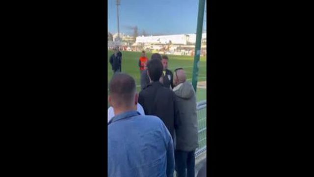 O confronto de Paulo Sérgio com um adepto: «Vou aí e arranco-te os olhos!»