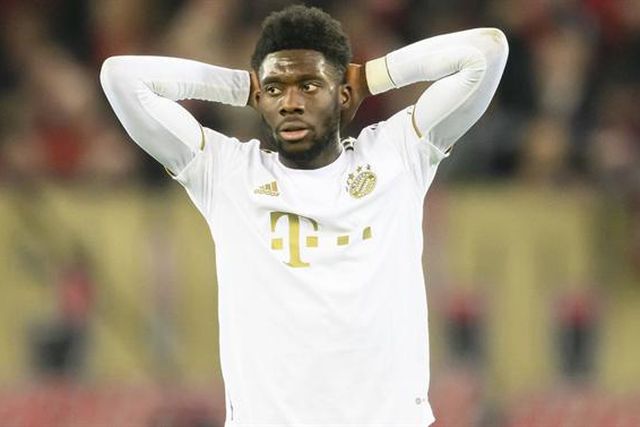 O drama de Alphonso Davies: «Estou sozinho»