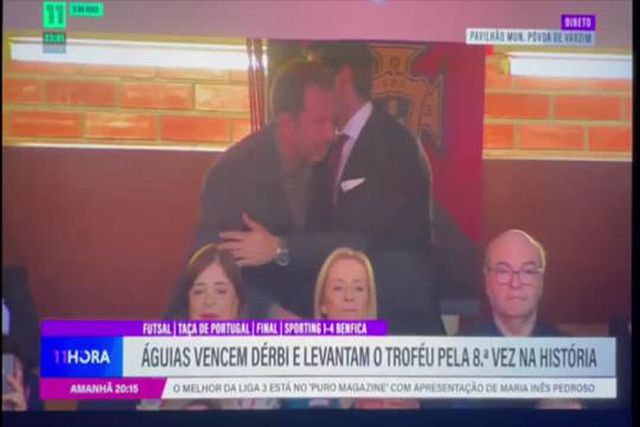 Frederico Varandas cumprimenta Rui Costa após perda da Taça de Portugal