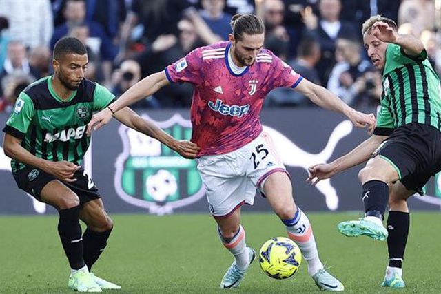 Atenção, Sporting: Juve volta a perder frente ao Sassuolo (veja o golo)