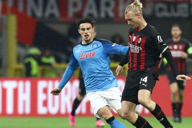 «Caráter e coragem 'à Milan' em Nápoles»