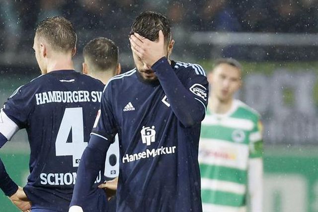 'Doping': suspensão de dois anos para defesa do Hamburgo