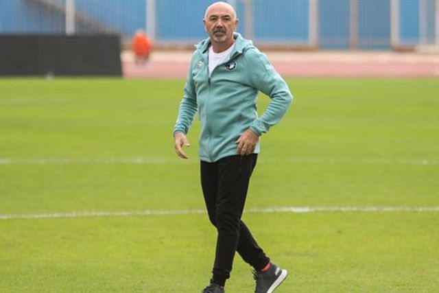 Jaime Pacheco pode fazer história (em final com polémica)