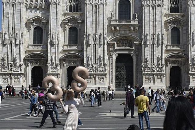 Curiosidade: um sinal no centro de Milão?