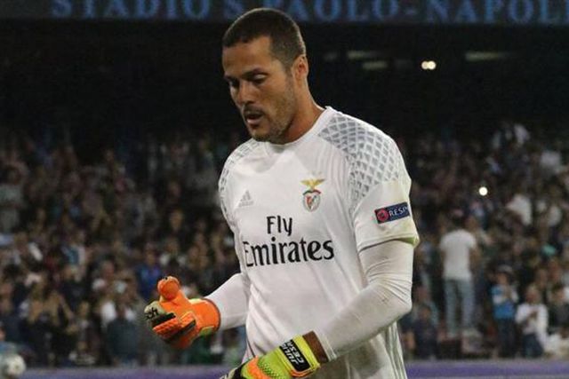 Jogou nos dois clubes e vê o Inter nas ‘meias’