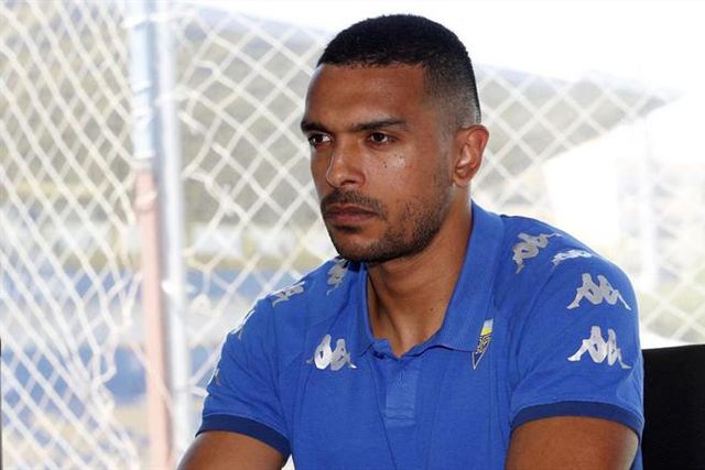 Lucas Áfrico pode ser novidade