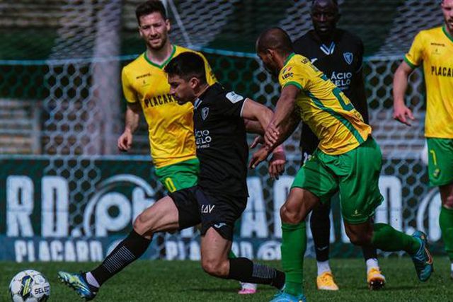 Mafra regressa às vitórias e atrasa Académico de Viseu (veja o resumo)