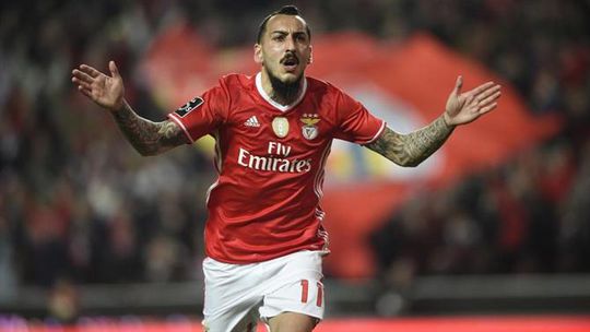 Mitroglou ganha ação contra o Aris