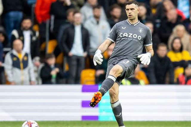 Emiliano Martínez muito pretendido na Premier League, Tottenham na frente