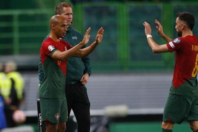 Sindicato reprova assobios a João Mário: «Atitude primitiva»