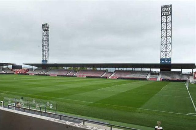 QUINTA DA BOLA (22.00 h) discute ponta final de campeonato