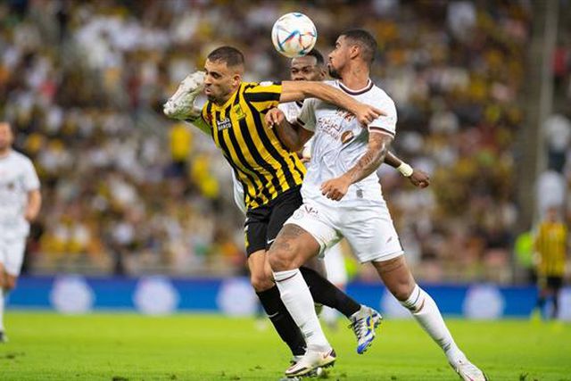 Nuno Espírito Santo e Al Ittihad dobram avanço para Al Nassr 'de' CR7 (veja os golos)