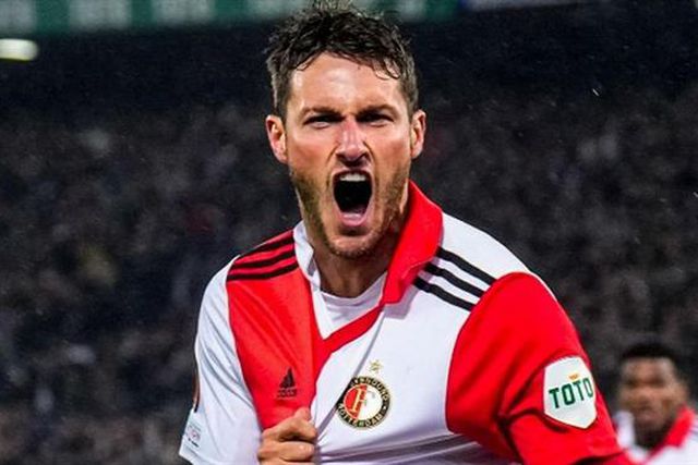 Avançado do Feyenoord reage ao interesse do Benfica (vídeo)