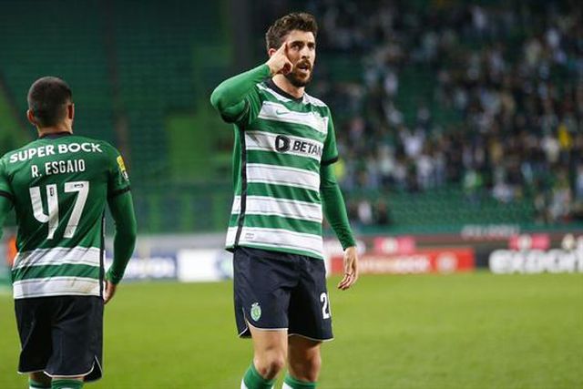 O jogo com mais tempo útil da última jornada