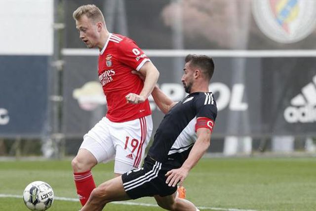 Casper Tengstedt titular na receção ao Trofense