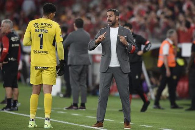 «Ficou por marcar penálti sobre Ricardo Horta»