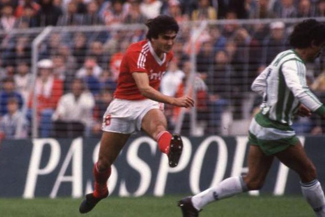 «Se alguém merece ser campeão é o Benfica»