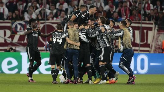 Juventus vitoriosa e Feyenoord arrasa Shakhtar Donetsk
