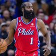 Sem Embiid, mas com grande James Harden: Sixers vencem «luta de cães» com os Celtics