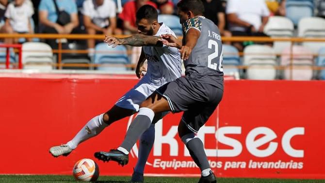 UD Leiria vence Alverca e assume liderança da Série 1