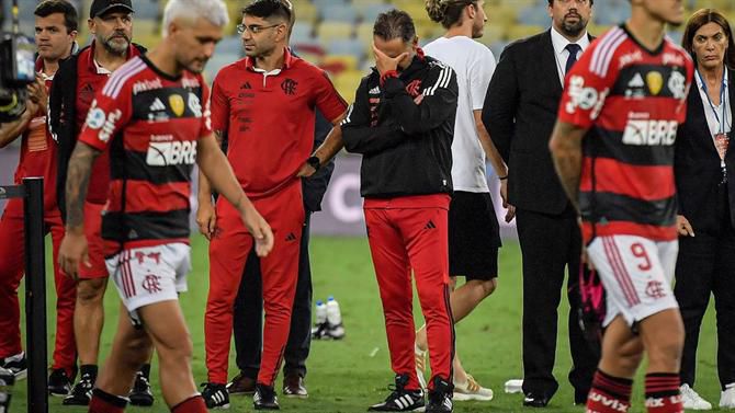 Vítor Pereira não se demite depois de perder o Carioca: «O Brasileirão ainda nem começou...»