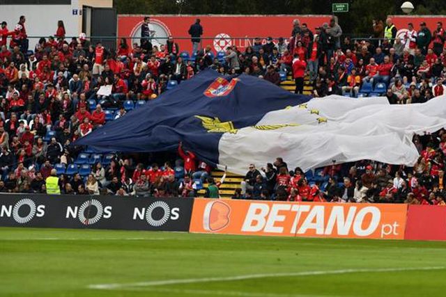 Já só mesmo o ‘play-off’ pode salvar o Santa Clara