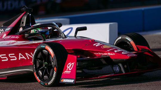 Fórmula E no Mónaco: Fenestraz (Nissan) ganha qualificação e Félix da Costa (Porsche) é 19.º