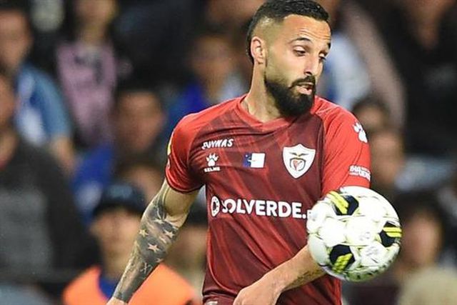 Com 12 em final de contrato, plantel será para reconstruir