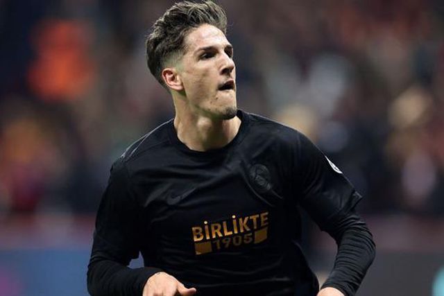 Zaniolo marca na estreia e 'dá' os três pontos ao Galatasaray (veja o golo)
