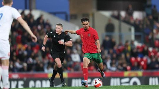 João Muniz: da qualificação para o Euro sub-19 à primeira equipa leonina