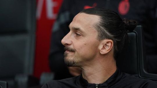 Que época para esquecer! Ibrahimovic lesionou-se no aquecimento