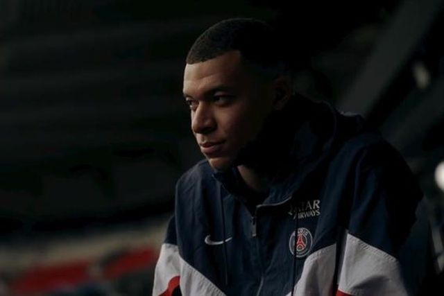 Repto enviado aos adeptos para a nova época tem ausências de peso (vídeo)