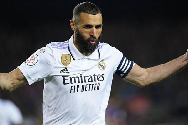 Benzema coloca Real Madrid em vantagem (vídeo)