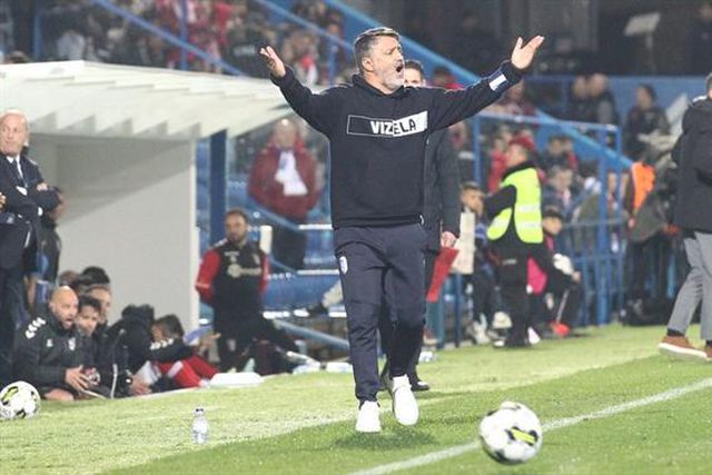 «Não perdemos mais do que três pontos»