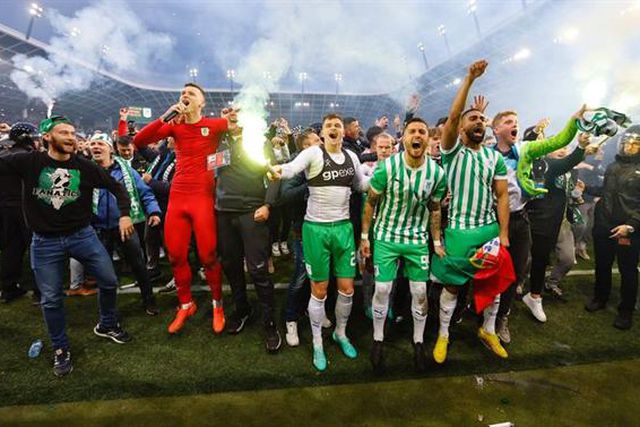 Dois portugueses campeões pelo Olimpija Liubliana