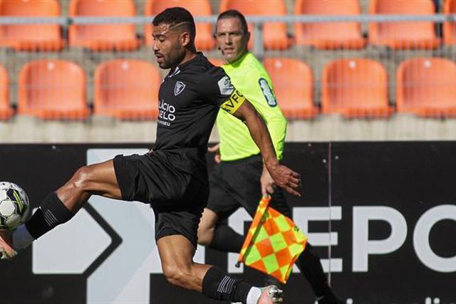 Yuri Araújo renova até 2024