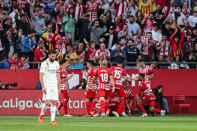 Real já só pensa na Champions e cai com estrondo em Girona (em tarde de sonho de Castellanos)