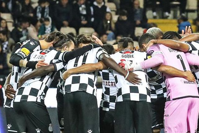 Sete jogadores nas seleções