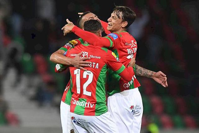 Marítimo-P. Ferreira vai ditar marca histórica