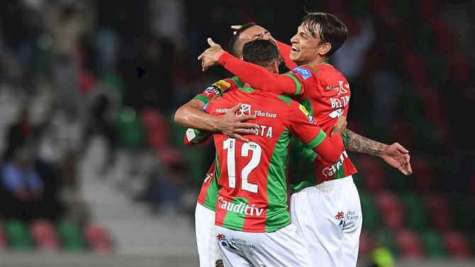 Marítimo-P. Ferreira vai ditar marca histórica