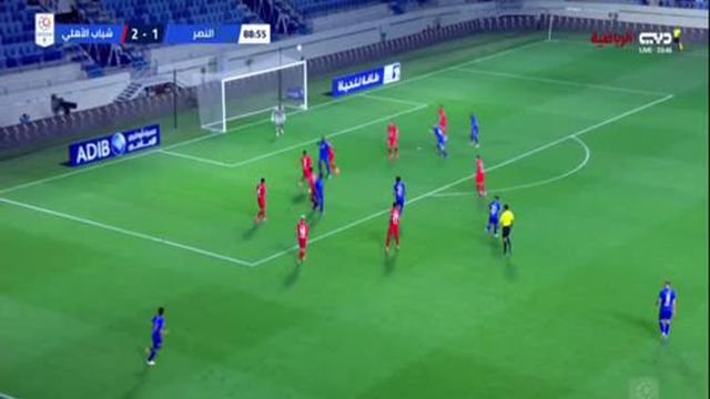 Matou no peito e meteu-se na bicicleta: Que grande golo de Taarabt (antes de borrar a pintura)!