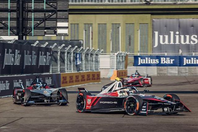 Fórmula E em Berlim: Félix da Costa arranca de 10.º para a corrida 2